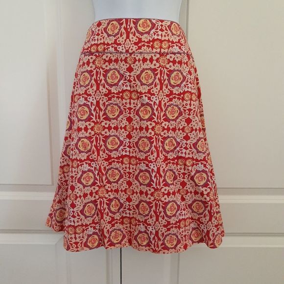 2 Patterned Skirts - Picture 3 of 7